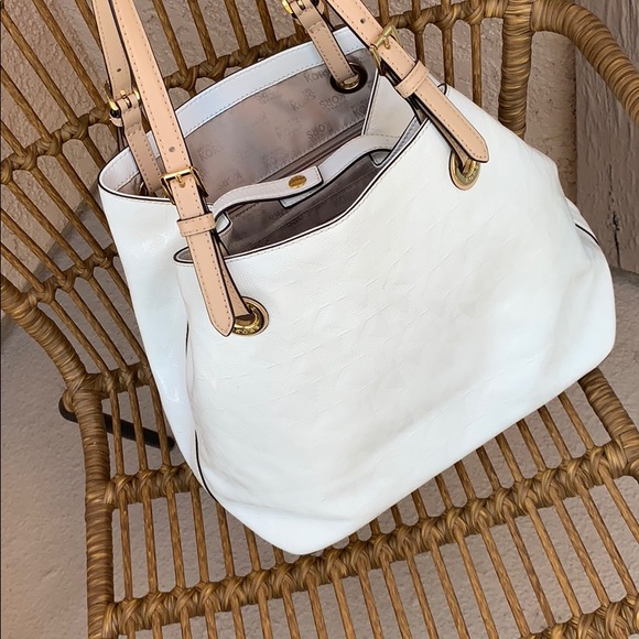 Michael Kors Large Logo tote - Picture 11 of 11